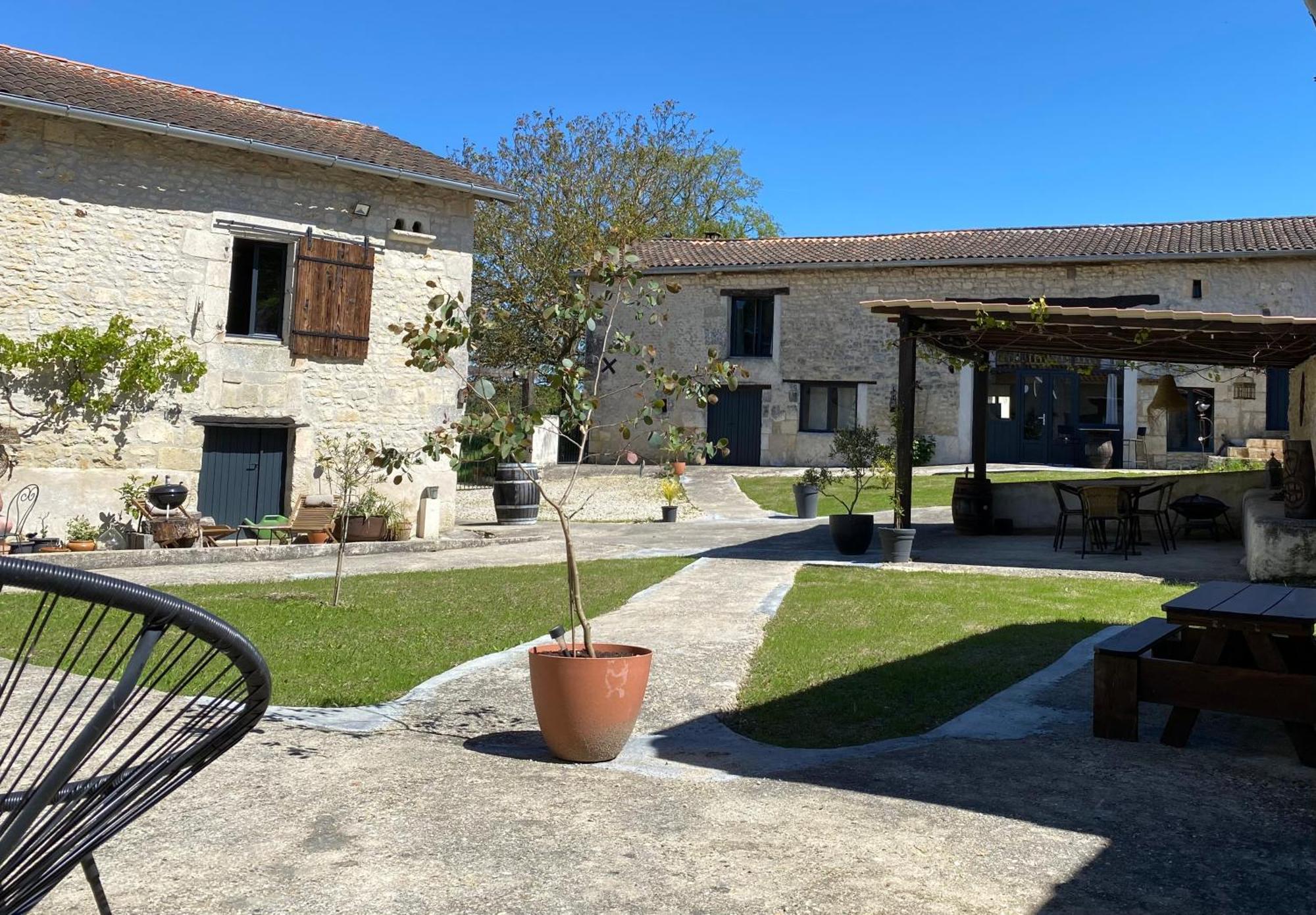 Métairie des Gâcheries Champagne-et-Fontaine Esterno foto
